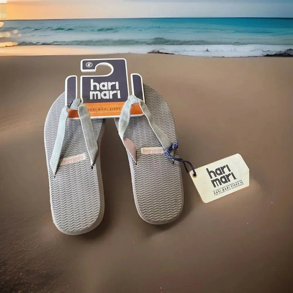 Hari Mari Dunes Gray Women’s Flip Flops Size 6 NWT - Picture 1 of 3